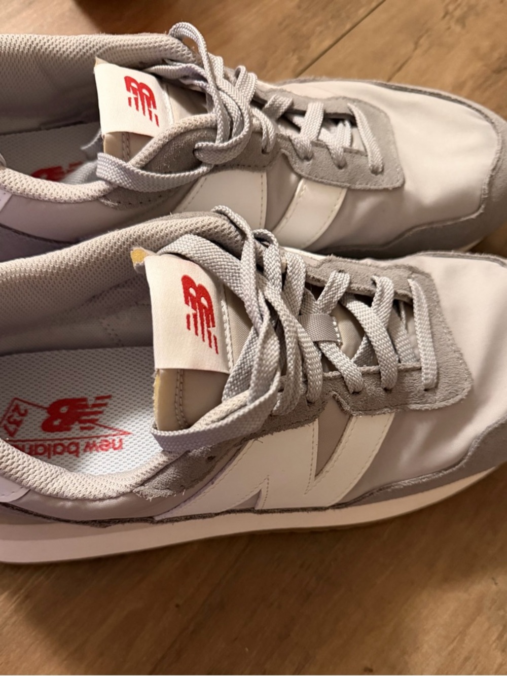 New Balance 237 Men's Light Gray and White Retro Trainer Sneakers